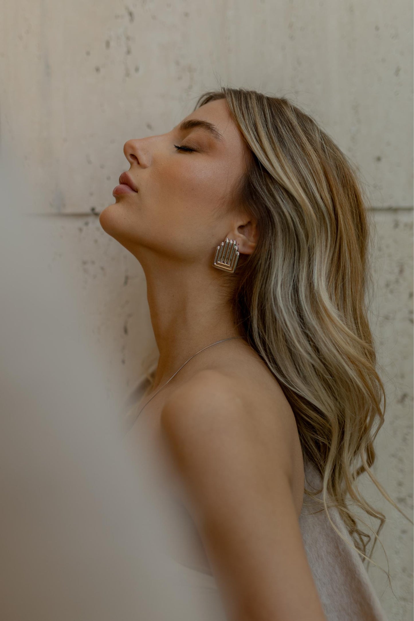 Brinco Design Ródio Branco