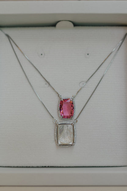 Colar Escapulário Madrepérola Safira Rosa Ródio Branco