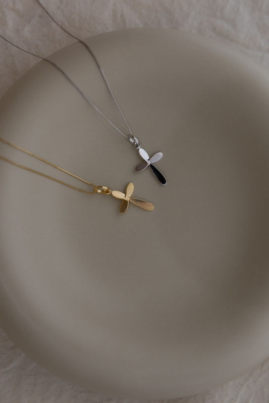 Colar Crucifixo Liso Ródio Branco