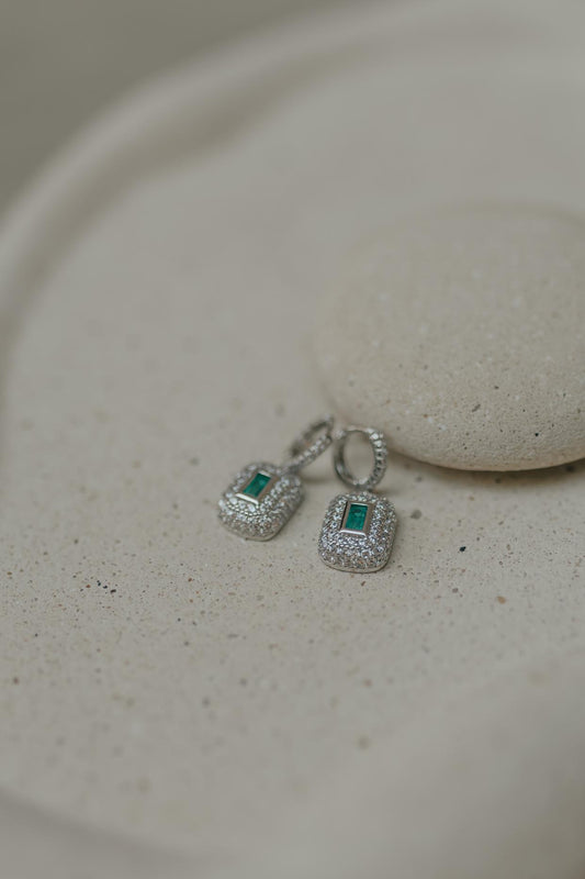 Brinco Argola Com Pingente Cravejada P Ródio Branco