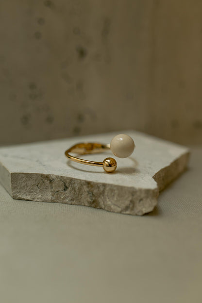 Bracelete 2 Esferas Perolada Dourado