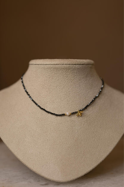 Colar Choker Espinélio Bee Dourado