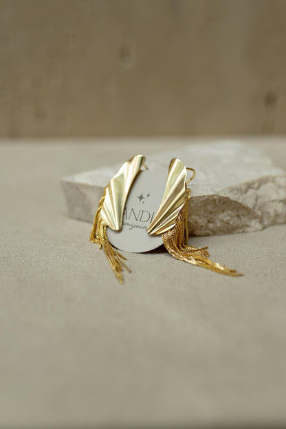 Brinco Ear Cuff Asas Organic com Franja Dourado