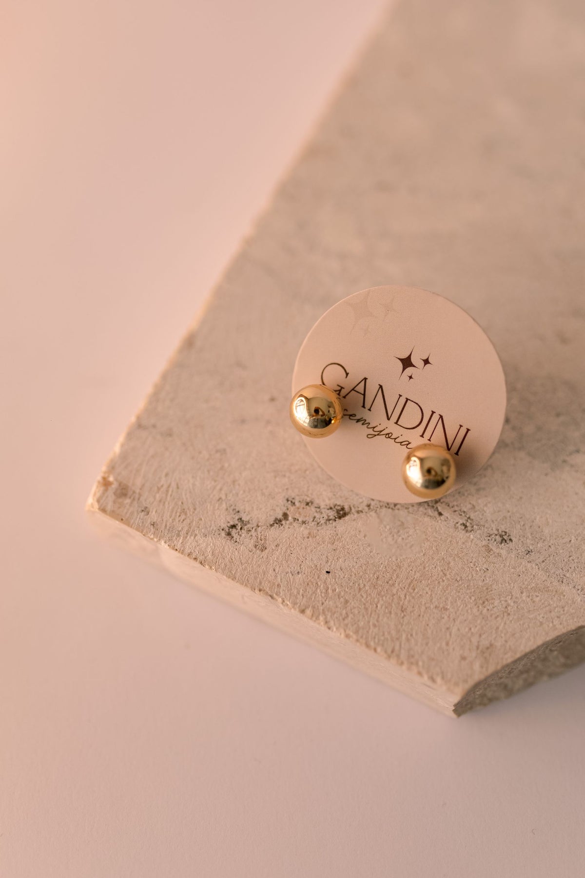 Brinco Bola Liso 10mm Dourado