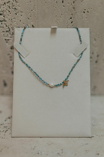 Choker Bee Apatita Pérola de Água Doce Dourado