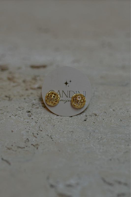 Brinco Meia Esfera Filigrana Dourado