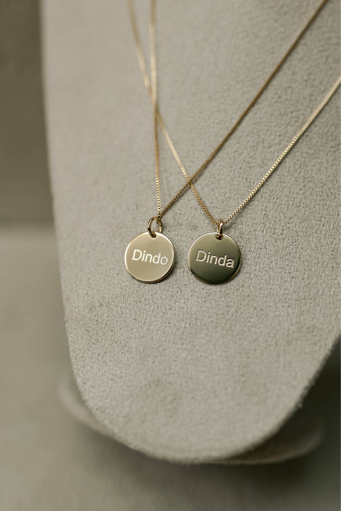 Pingente Dinda Dourado