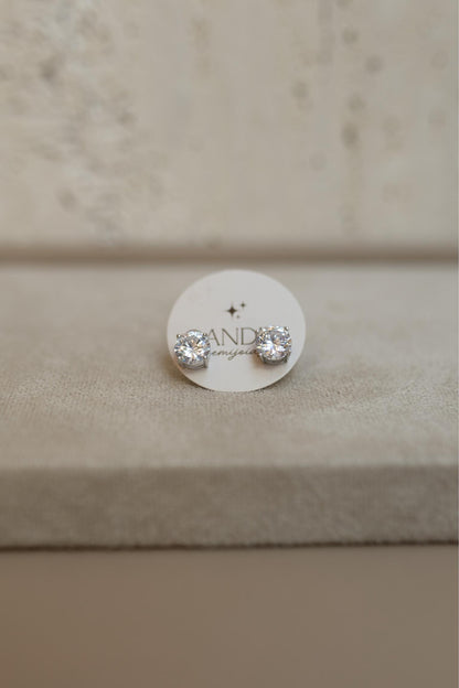 Brinco Redondo 10mm 4 Garras Cristal Ródio Branco