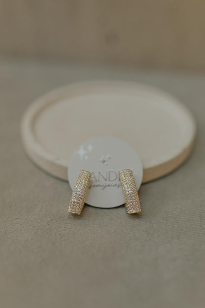 Brinco Argola V Cravejada G Dourado