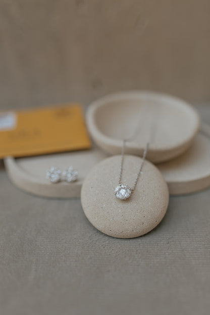 Brinco Illusion Moissanite 10mm Prata 925