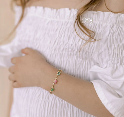 Pulseira Infantil de Borboletas Coloridas Dourado