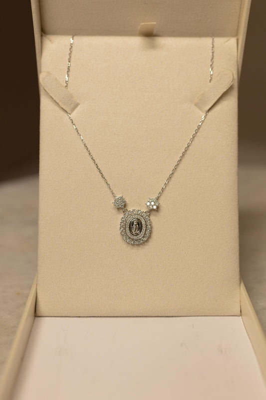 Colar Nossa Senhora das Graças Duplo Cravejado e Flores Moissanite Prata 925 Ródio Branco