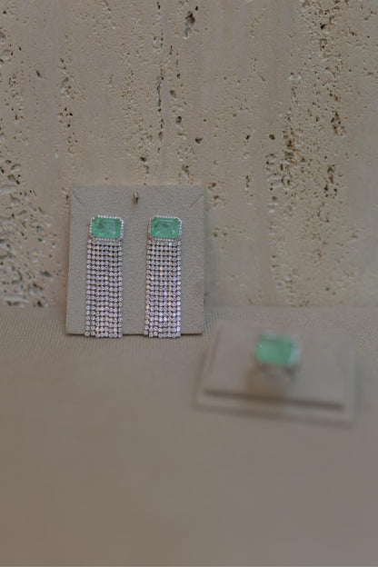 Brinco Esmeralda Colombiana Franja Ródio Branco