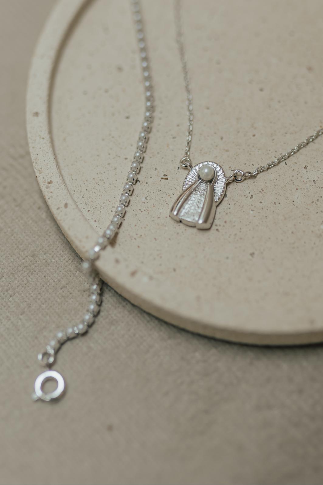 Colar Nossa Senhora Aparecida Pérola Ródio Branco