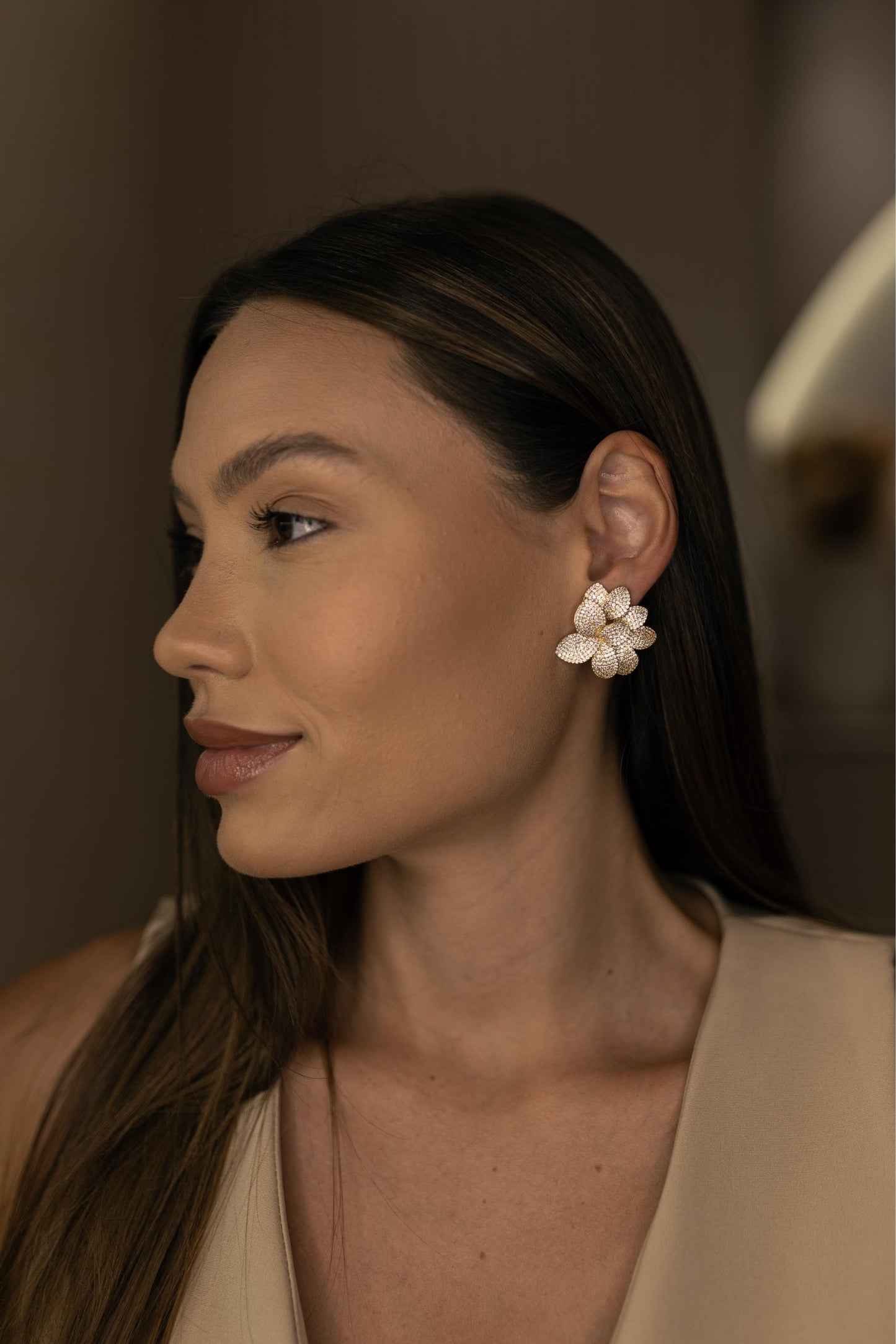 Brinco Flor Duo Cravejado Dourado