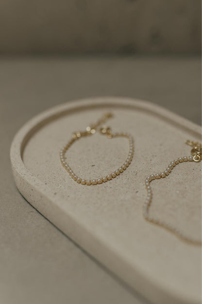 Pulseira Infantil Pérolas 2mm Dourado