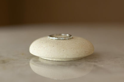 Anel Aparador Glam Moissanite Prata 925 Ródio Branco
