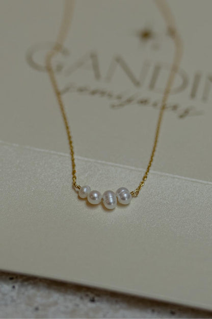 Colar Choker Pérolas de Água Doce Dourado