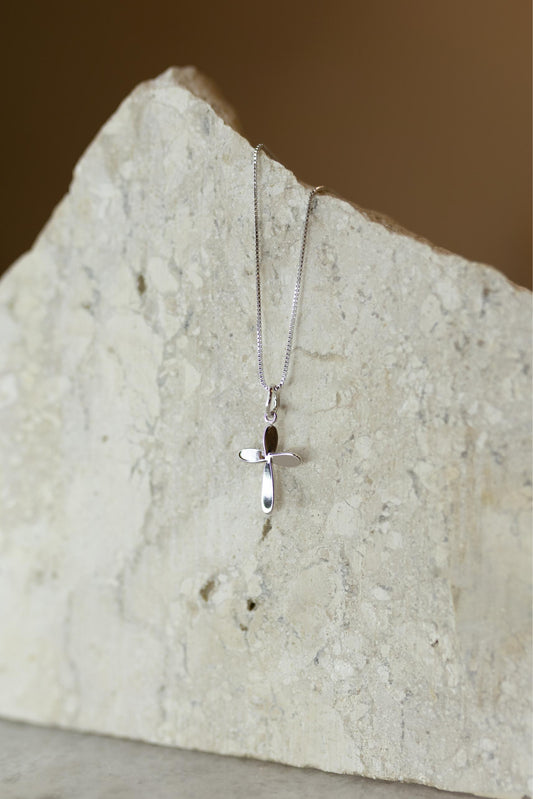 Colar Crucifixo Liso Ródio Branco