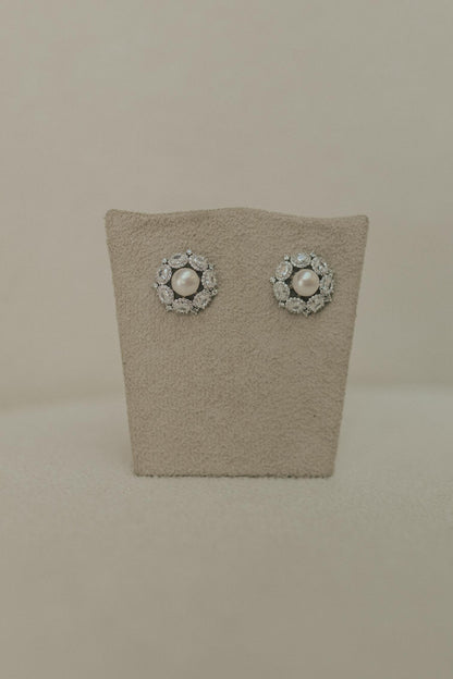 Brinco Miolo de Pérola Ródio Branco