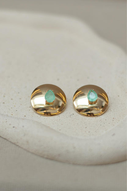 Brinco Chapa Esmeralda Colombiana Dourado