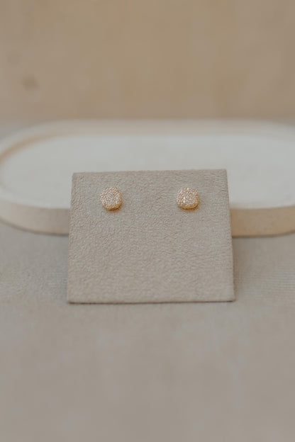 Brinco Orgânico Cravejado Dourado M