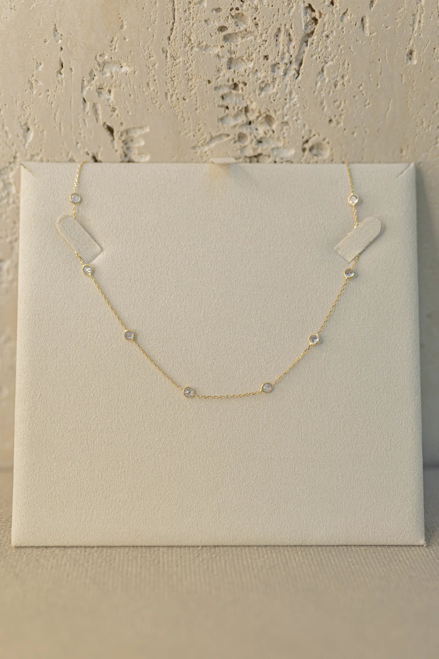 Colar Choker Tiffany Cristal Dourado