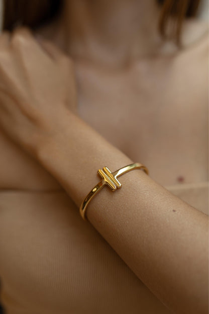 Bracelete Inspo Fechado Dourado