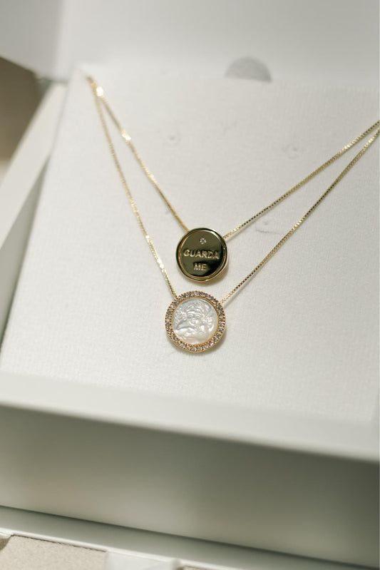 Colar Escapulário Articulável Anjo da Guarda Madrepérola Dourado