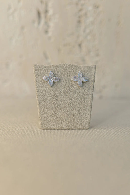 Brinco Camélia Cravejada