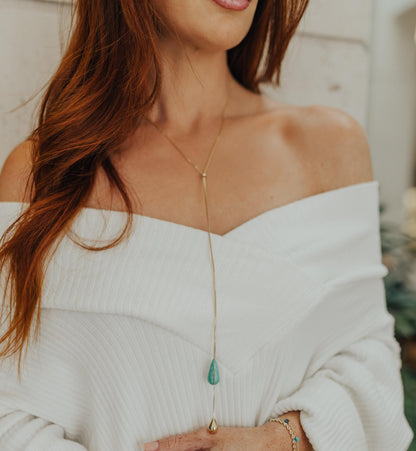 Colar Gravata Ajustável Gota Turquesa Dourado