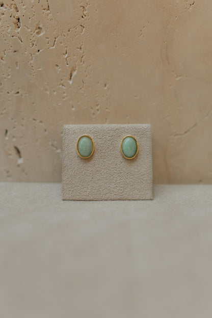 Brinco Oval Pedra Natural Dourada