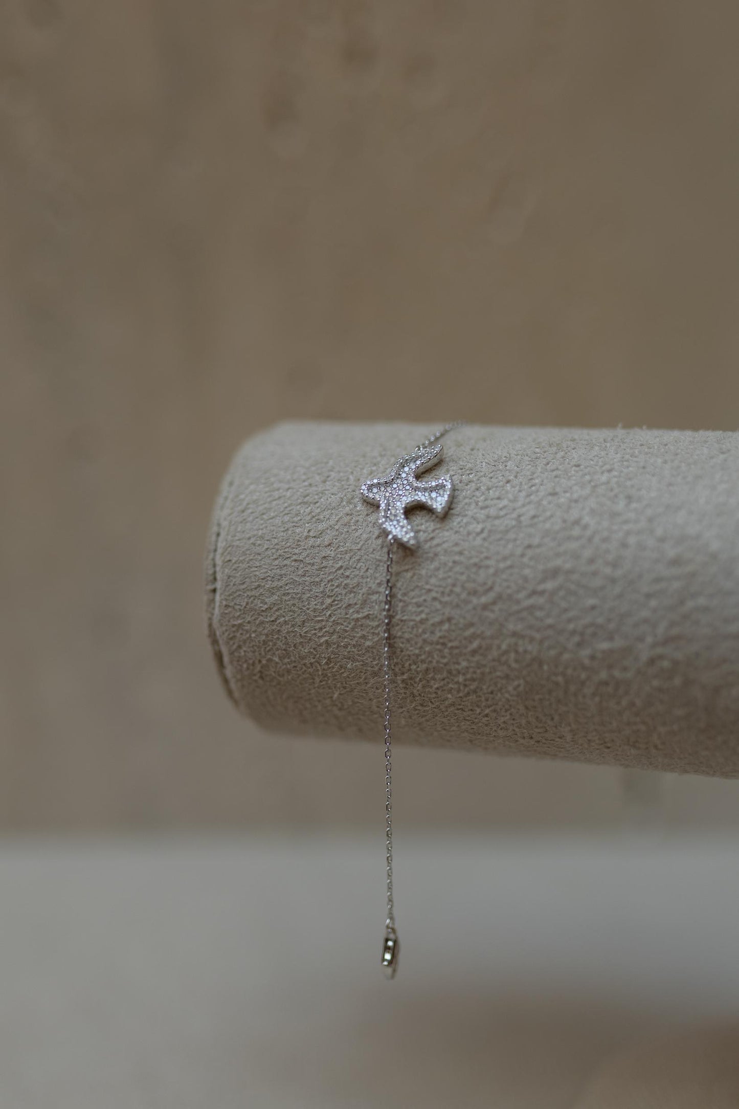 Pulseira Espírito Santo Cravejado Moissanite Prata 925 Ródio Branco
