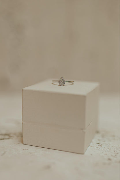 Anel Ajustável Gota Cravejada Prata 925 Ródio Branco