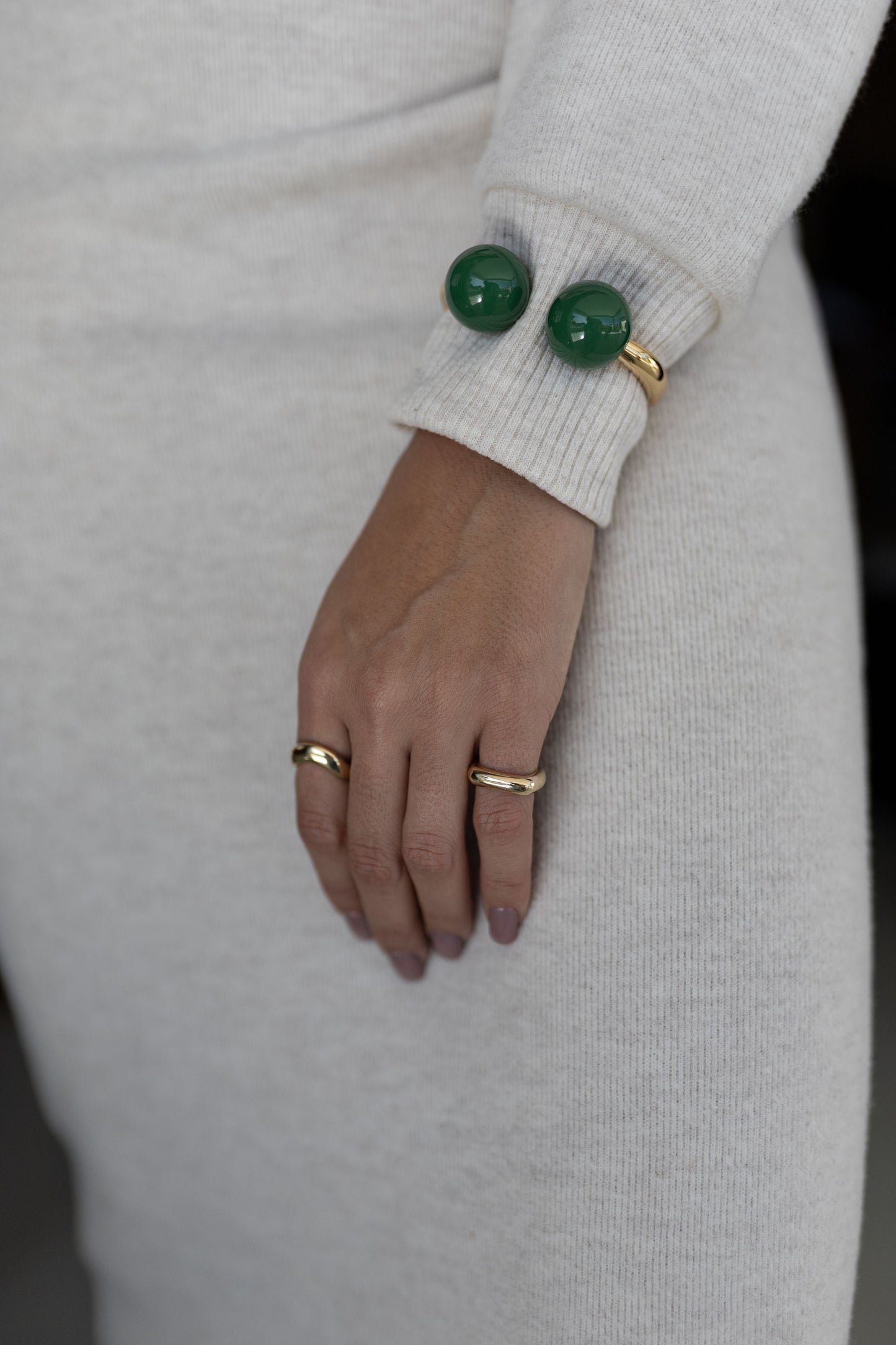 Bracelete Bolas Verde Ambição Dourado