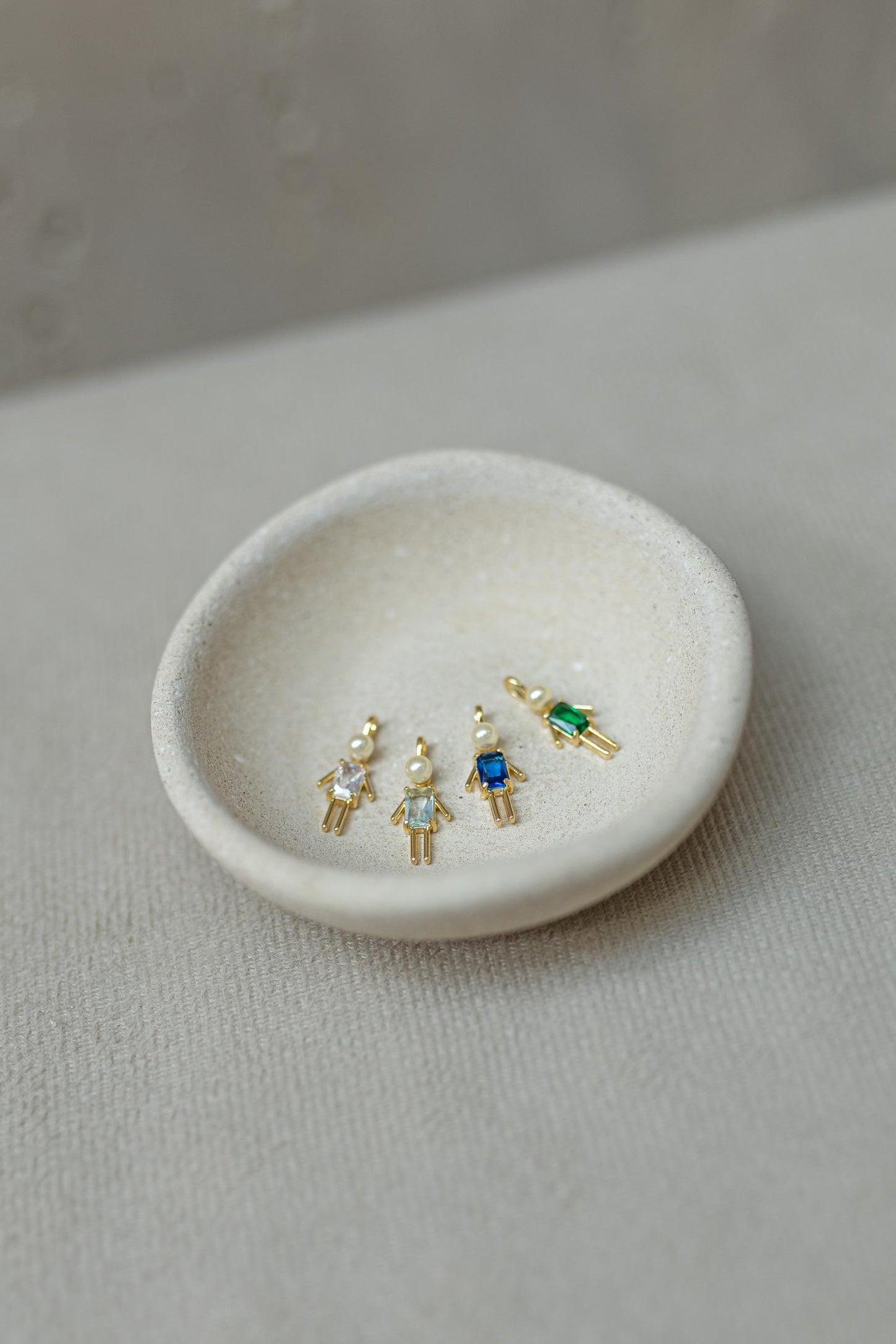 Colar Filhos com Pérolas Dourado