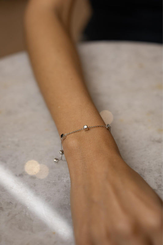 Pulseira Minimalista Square Ródio Branco