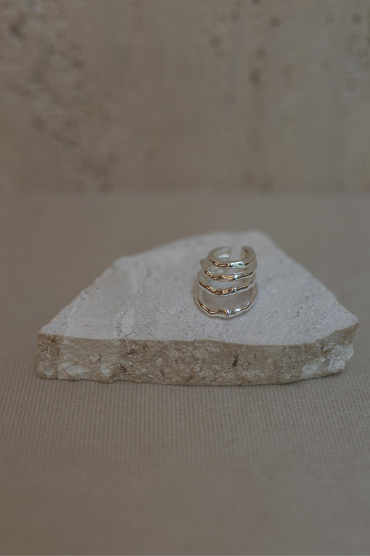 Piercing Fake Ear Hook Florescer Ródio Branco