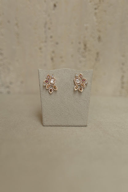 Brinco Ear Cuff Leque Rainbow Dourado