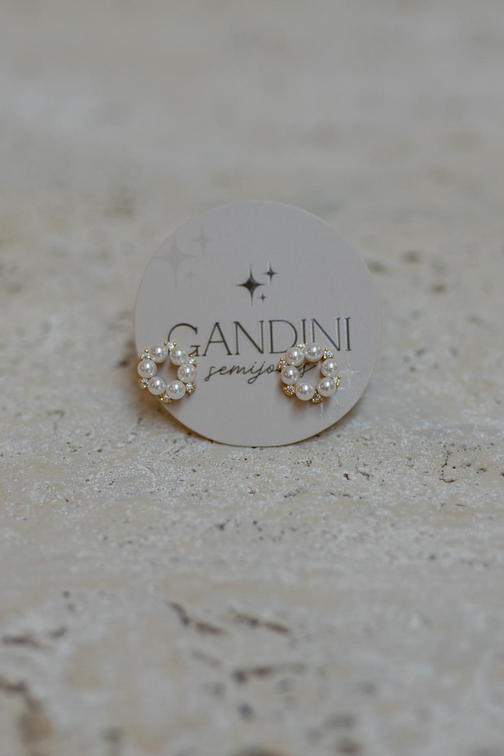 Brinco Redondo de Pérola Dourado