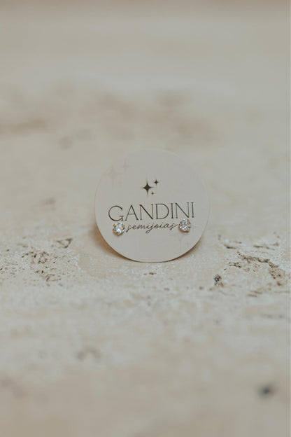 Brinco Ponto de Luz Redondo 4mm Dourado