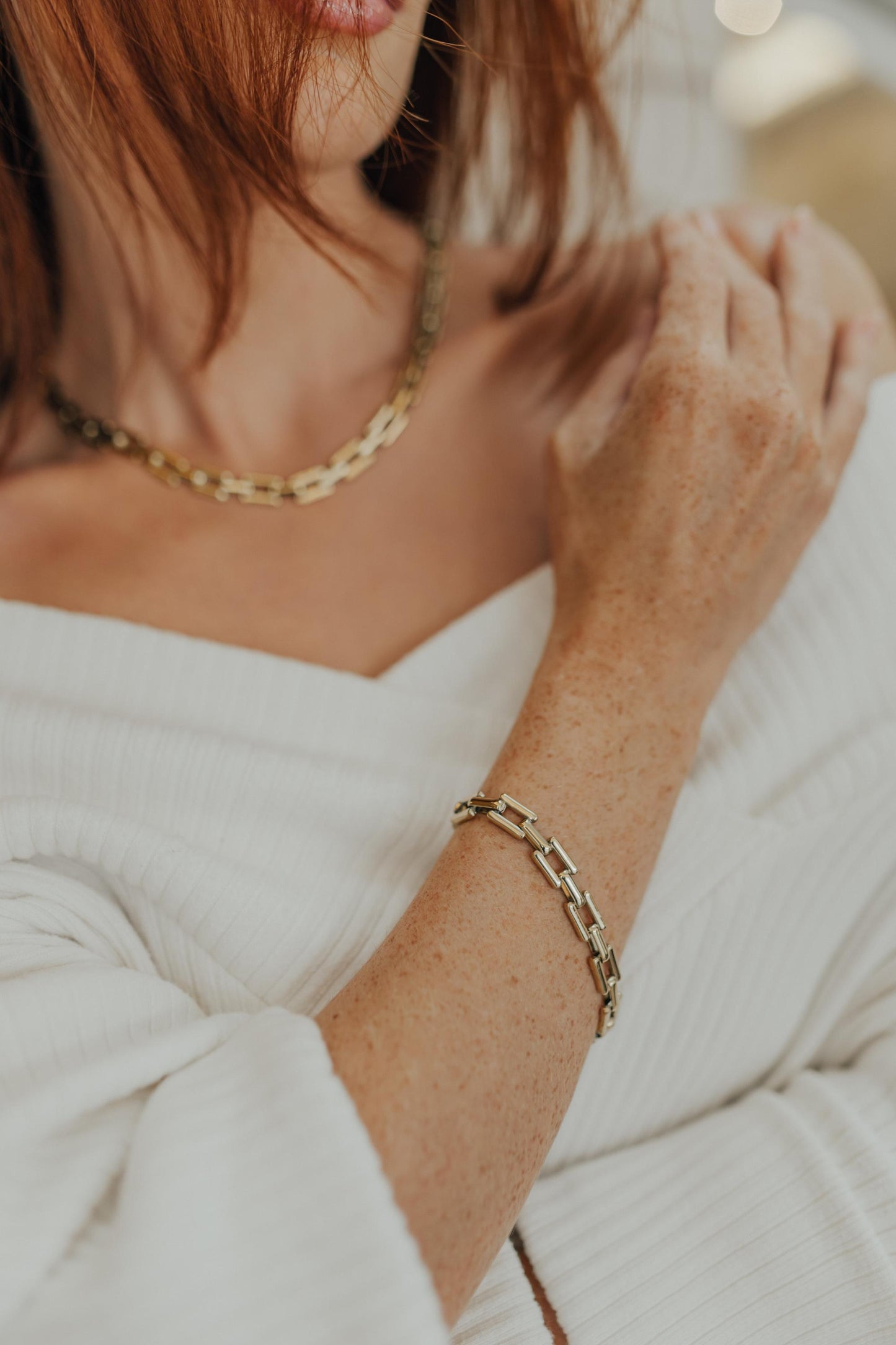 Colar Choker de Elos Dourado