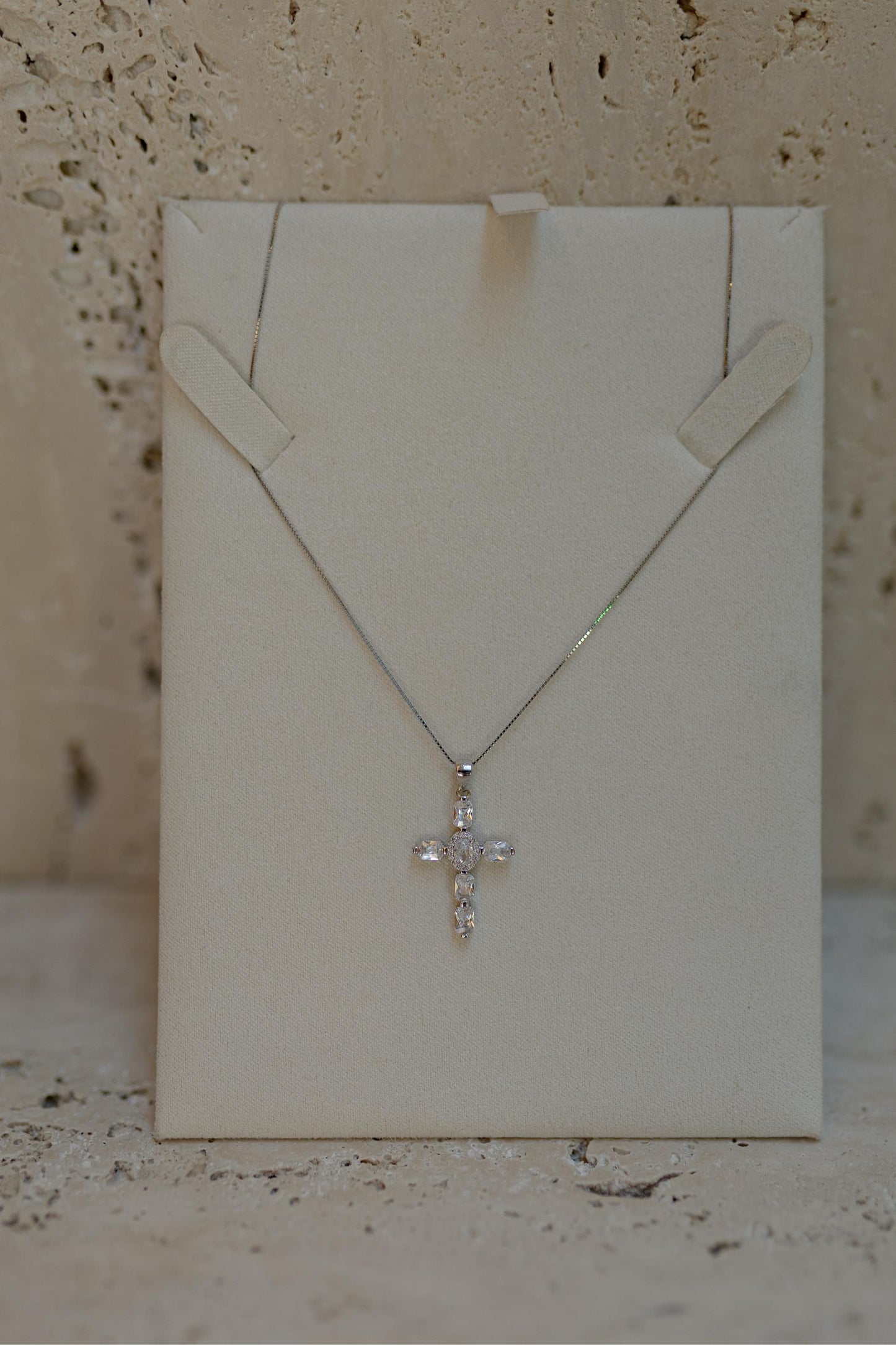 Colar Crucifixo Prata 925 Ródio Branco