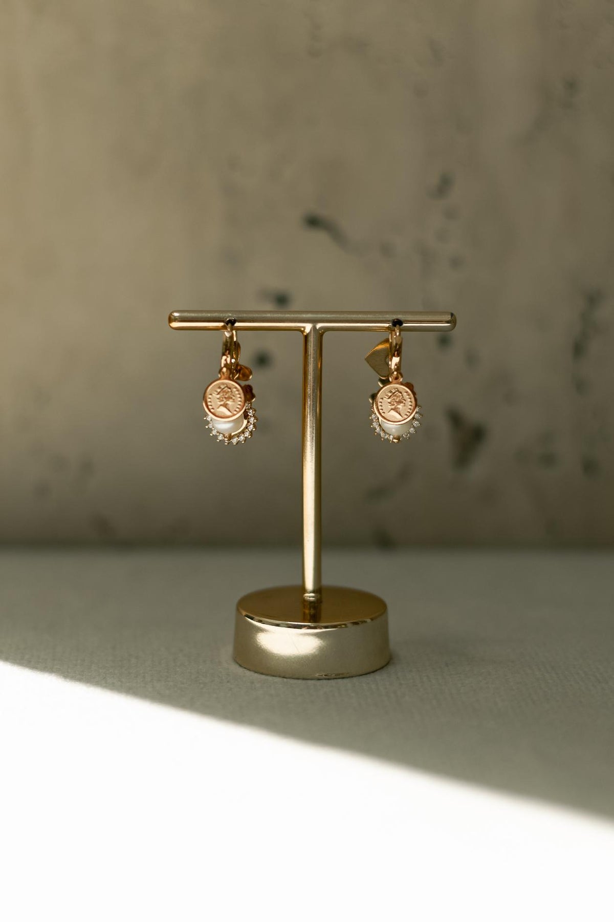Brinco Argola Charms Dourado