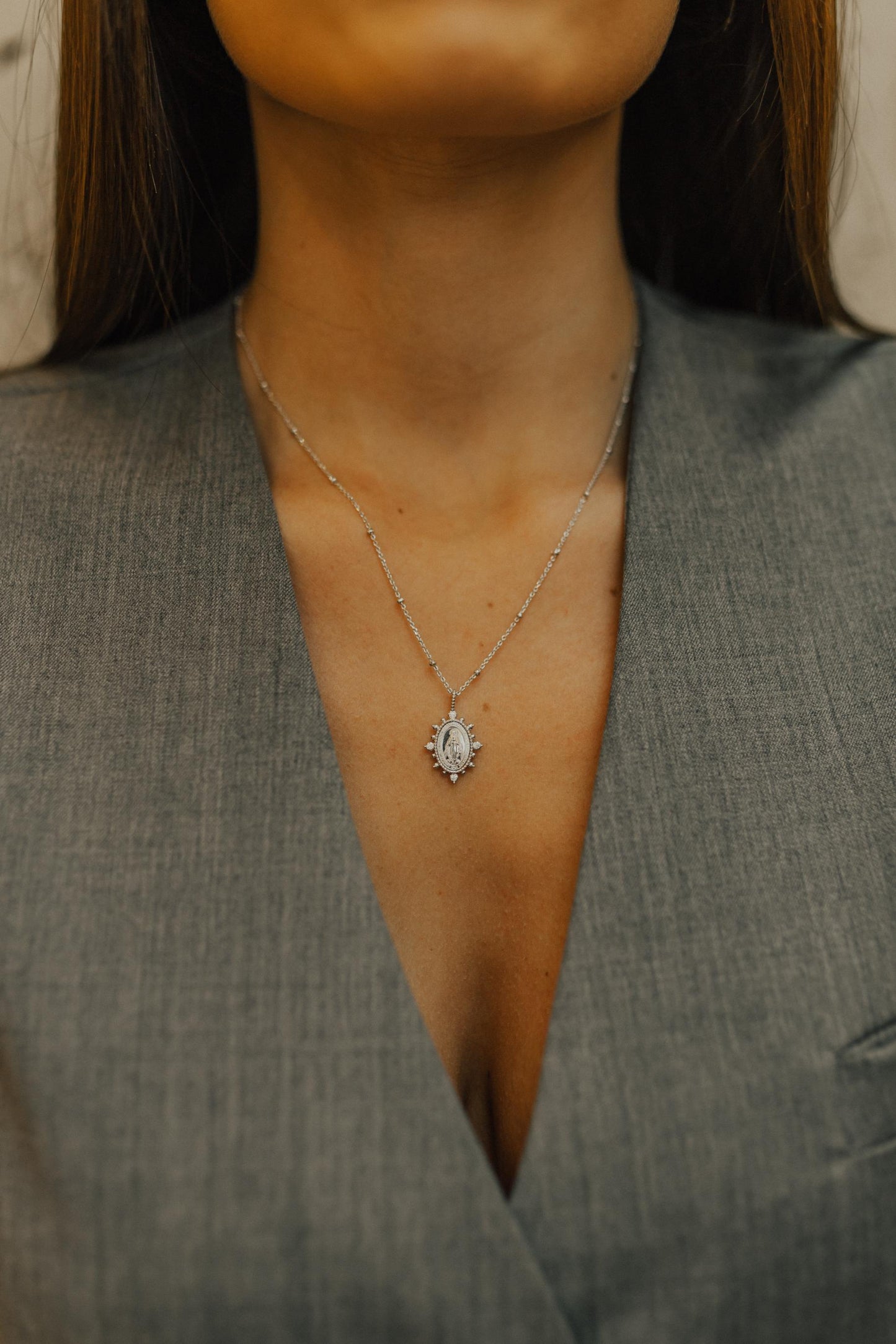 Colar Nossa Senhora das Graças Prata 925 Ródio Branco