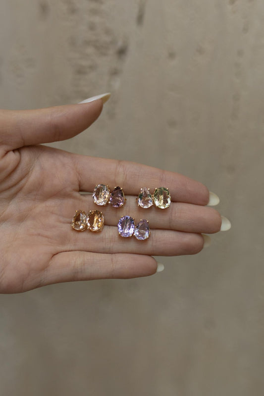 Brinco Zircônias Gota Lilás Dourado