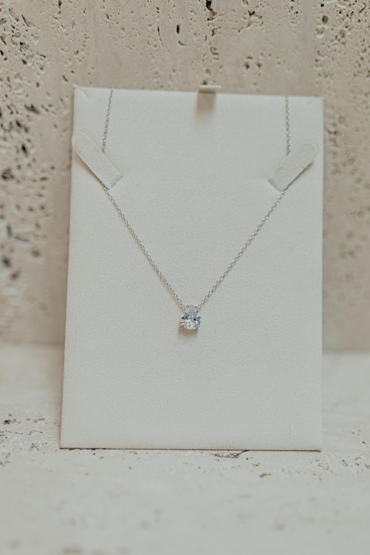 Colar Gota Prata 925 Ródio Branco