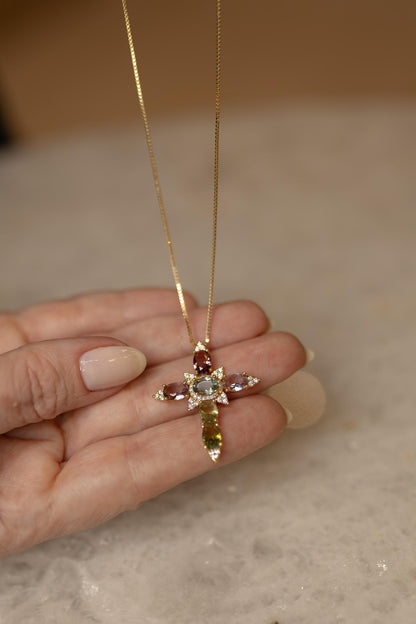Colar Crucifixo Luxo Dourado