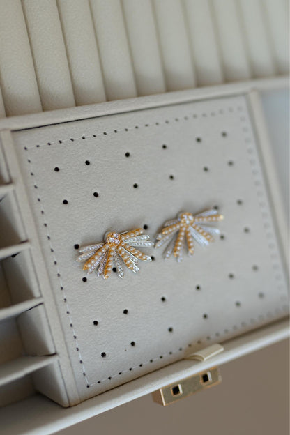 Brinco Ear Jacket Pérola Dourado