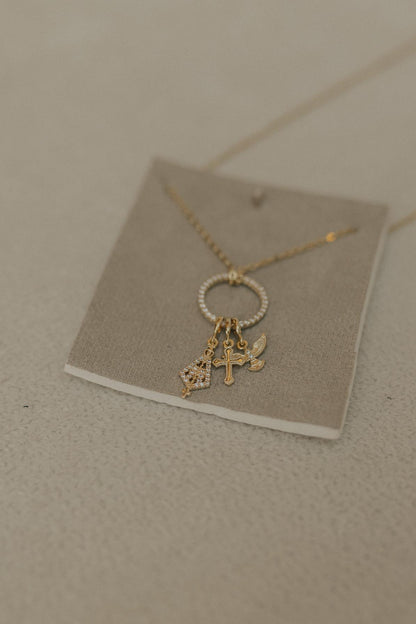 Colar Patuá Religioso Dourado